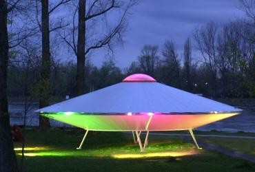 Das UFO im Rheinvorland