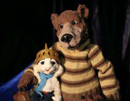 Hase und Holunderbär